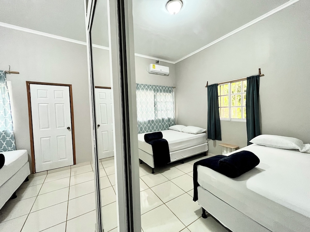 Deluxe Quadruple Room photo 2