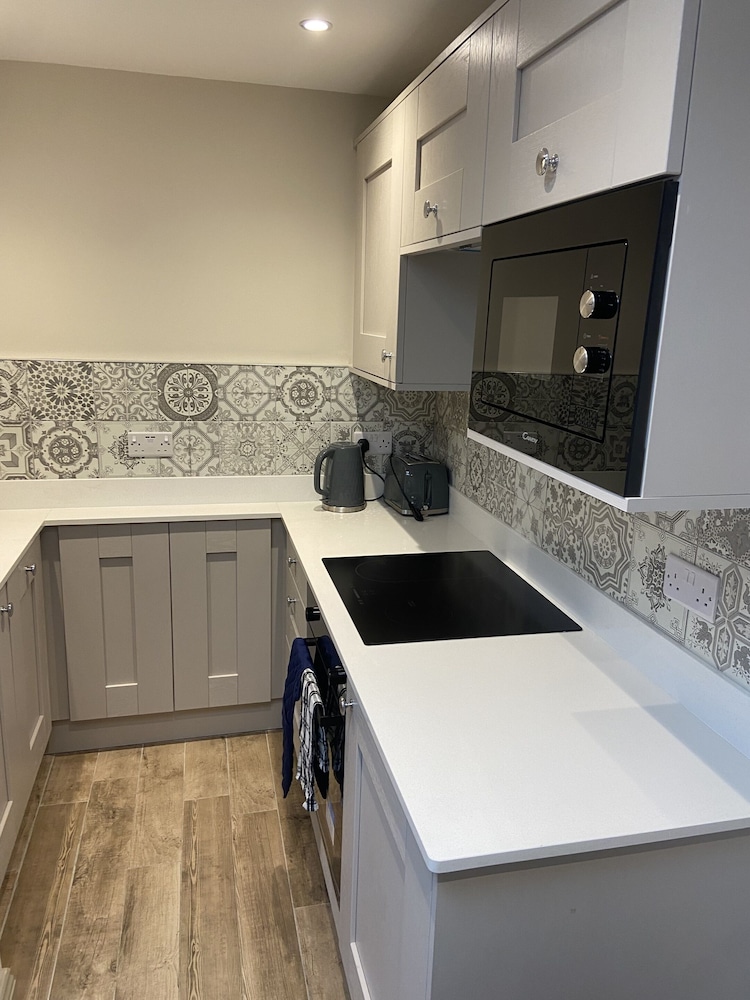 Comfort Cottage, Ensuite photo 3