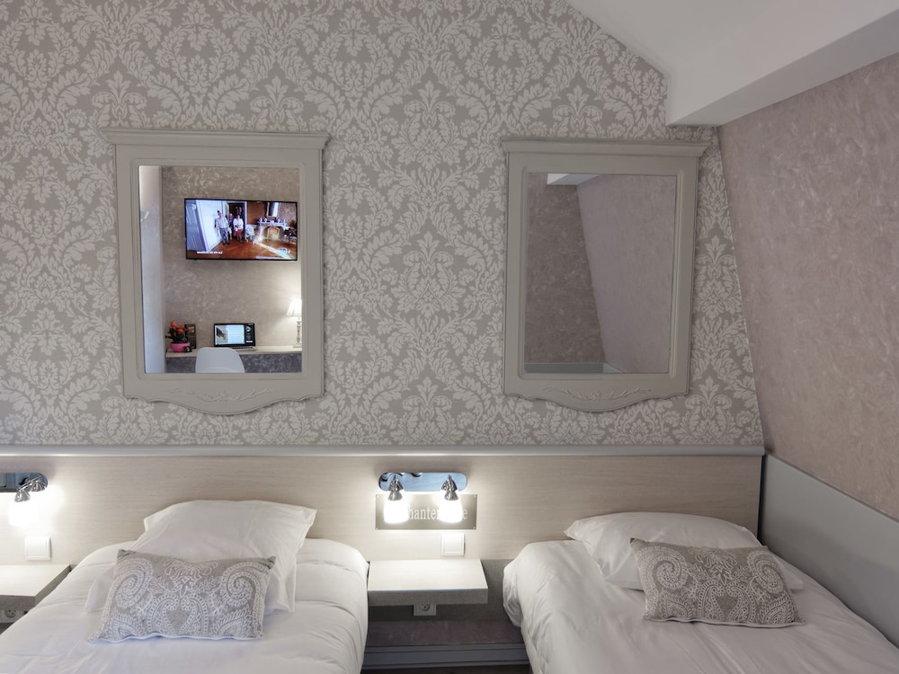 Comfort Twin Room, Multiple Beds, Private Bathroom, Garden View photo 1