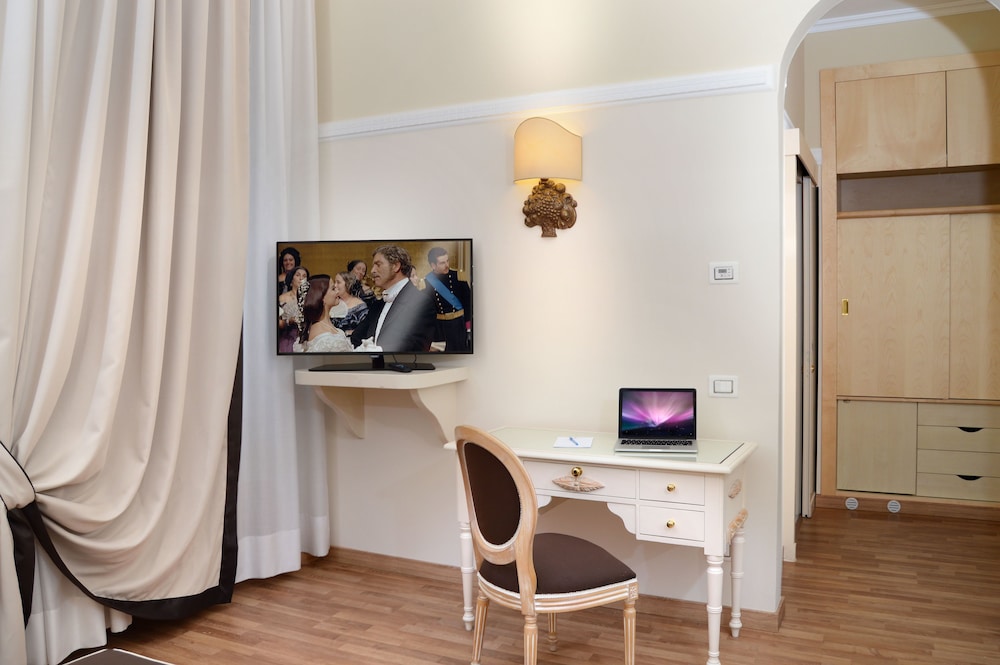 Superior Quadruple Room, 2 Bedrooms photo 3