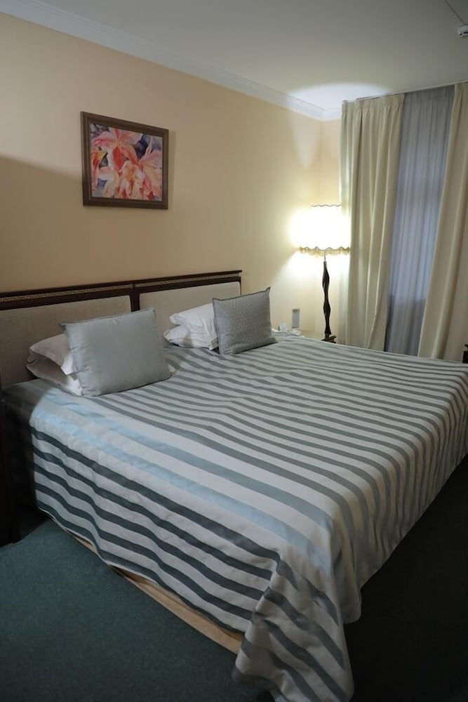 Standard Room - Photo 2