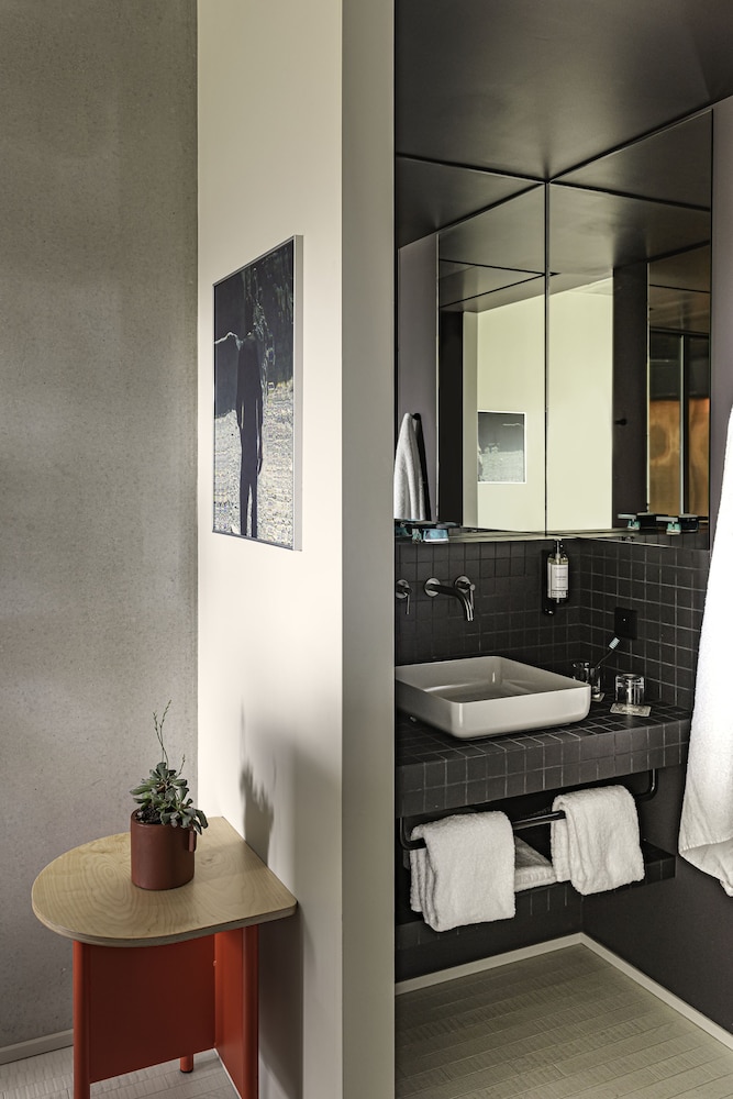 Double Room (Paradiso) photo 2