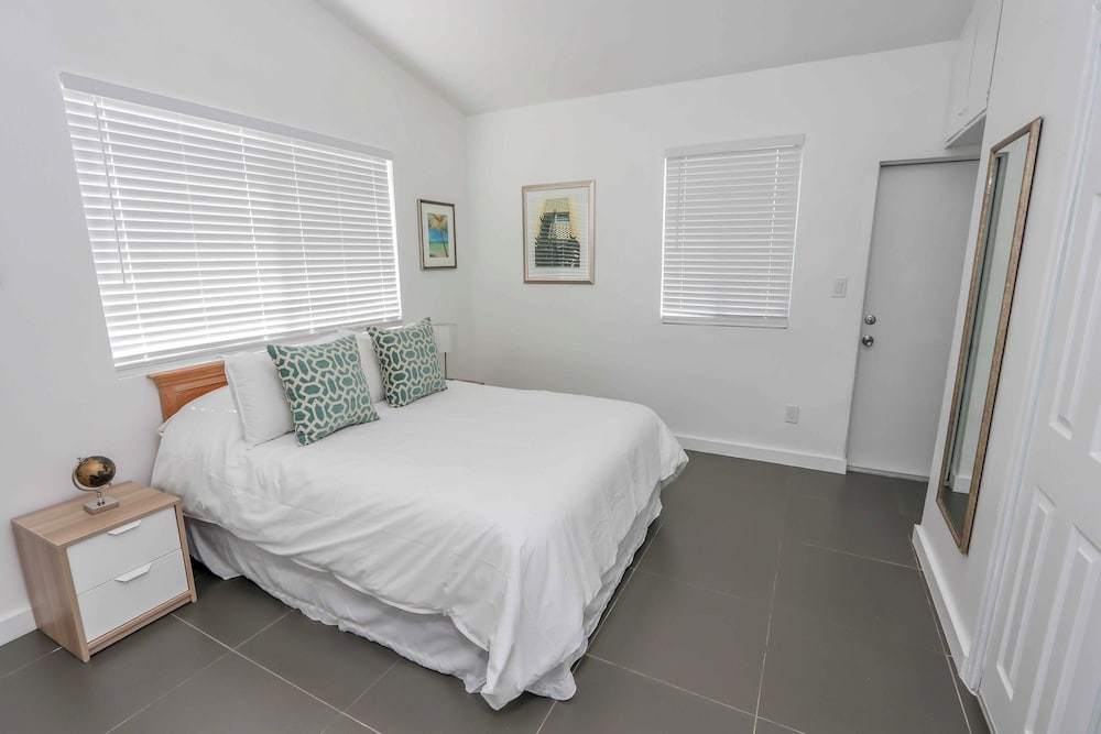 Standard Apartment photo 2