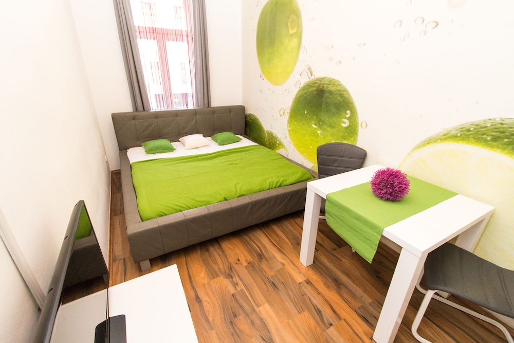 Apartment, Kitchen