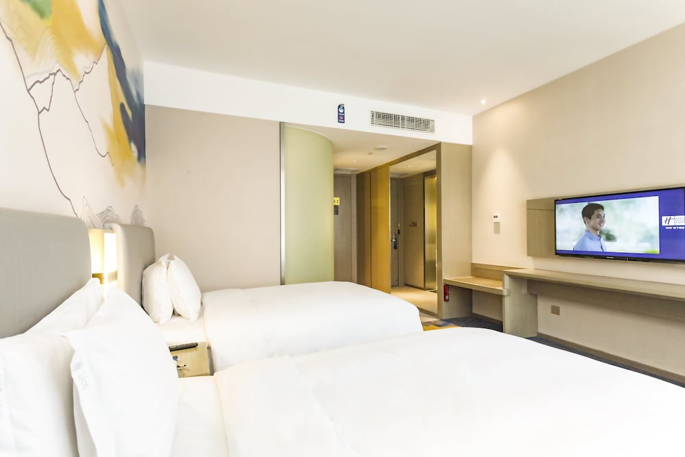 Standard Room, 2 Twin Beds-Mainland Chinese Citizen Only photo 3