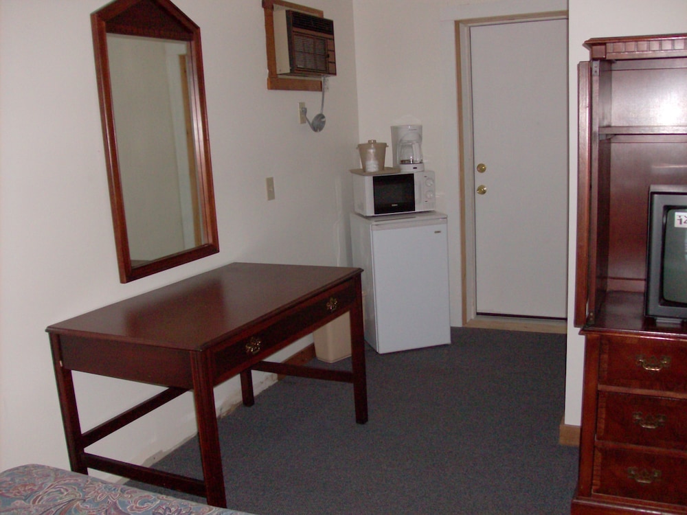 Standard Room, 2 Double Beds, Mountainside photo 3