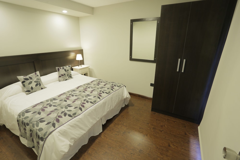 Executive Apartment photo 2
