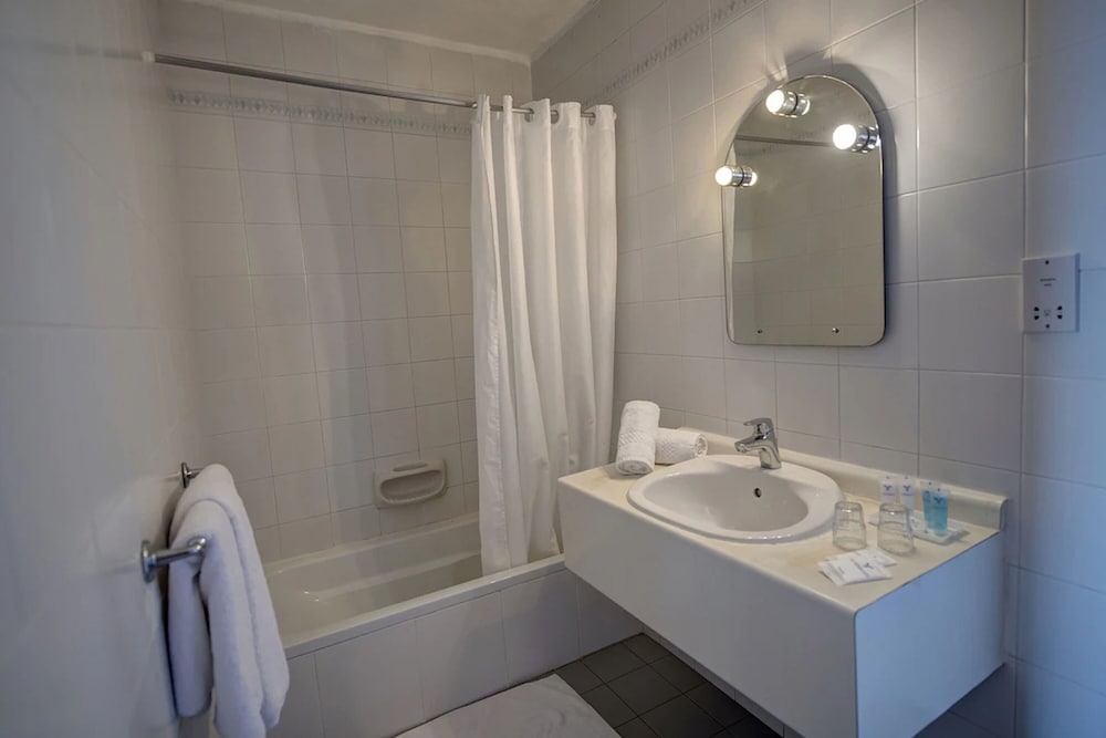 Double / Twin Sea View - Photo 6