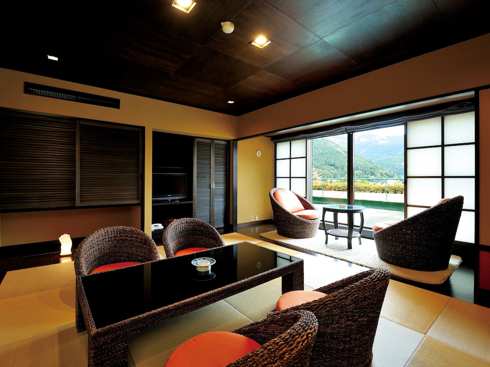 Traditional Japanese Style Room, Middle Floor, Kaiseki Dinner Restaurant-dining (Adult Only) photo 3