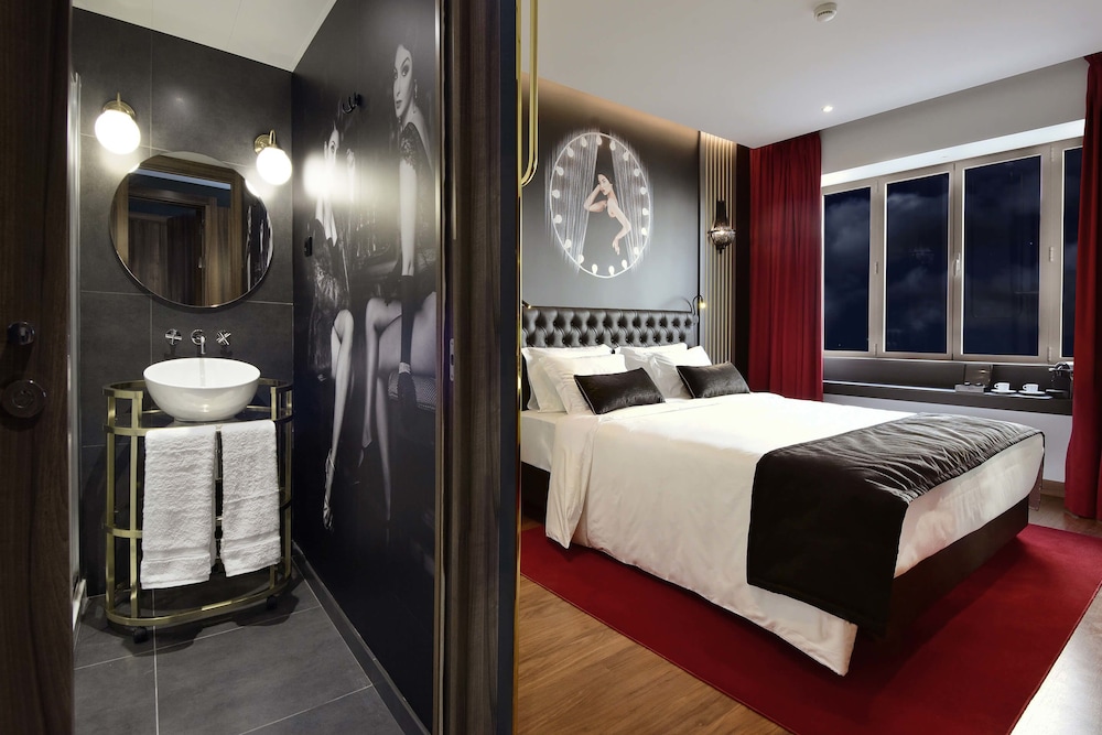 Deluxe Twin Room - Photo 2