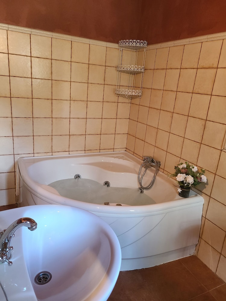 Casa Vacanze Calda con Piscina Privata nel Centro dell'Andalusia, Foto 56