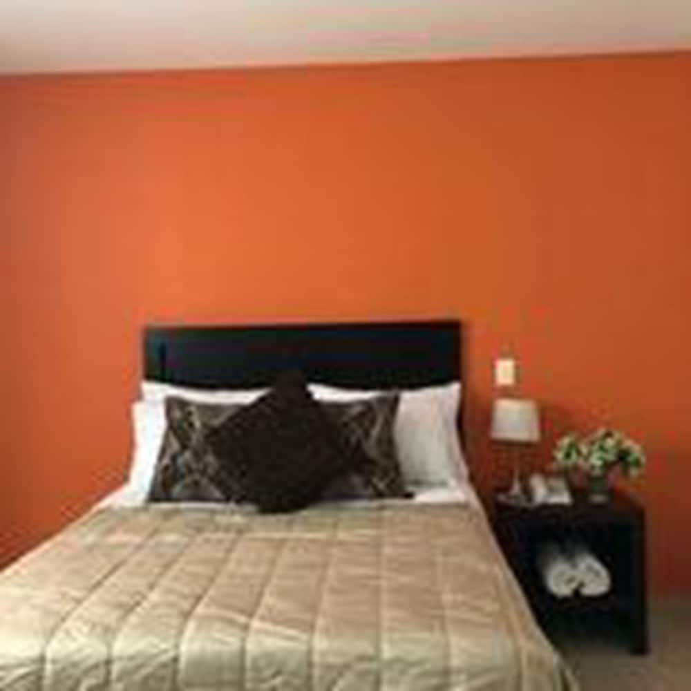 Business Double Room, 1 Queen Bed, Non Smoking