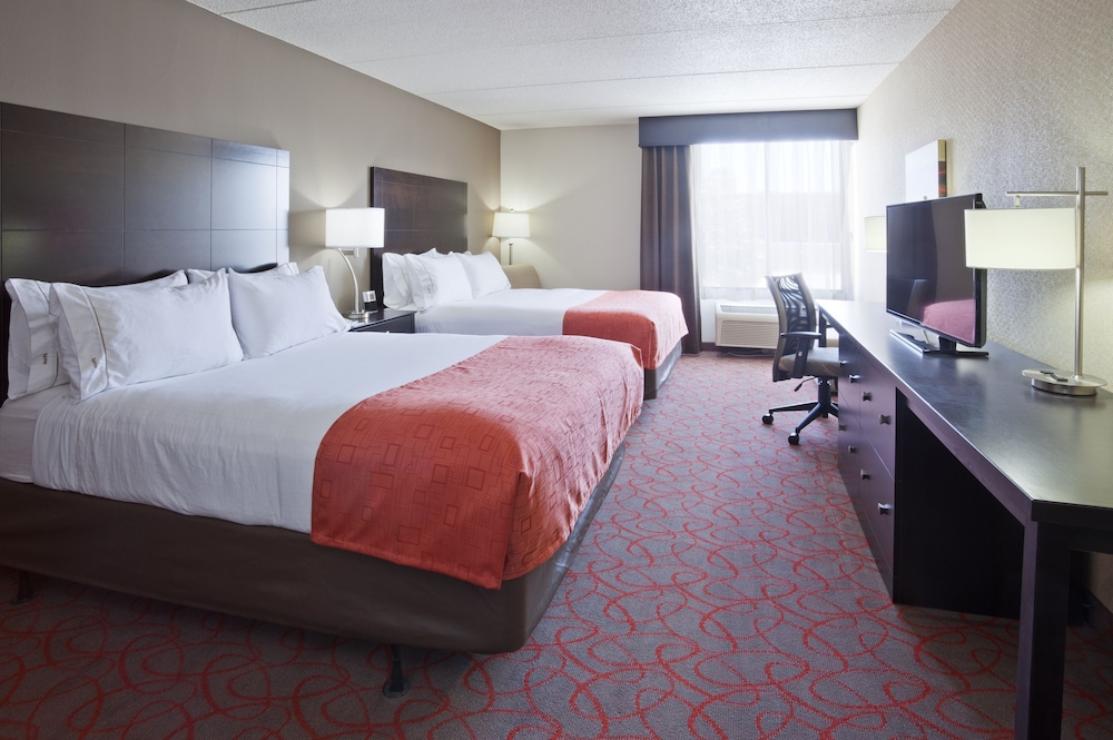 Standard Room, 2 Queen Beds, Accessible (Mobility, Accessible Tub) - Photo 2