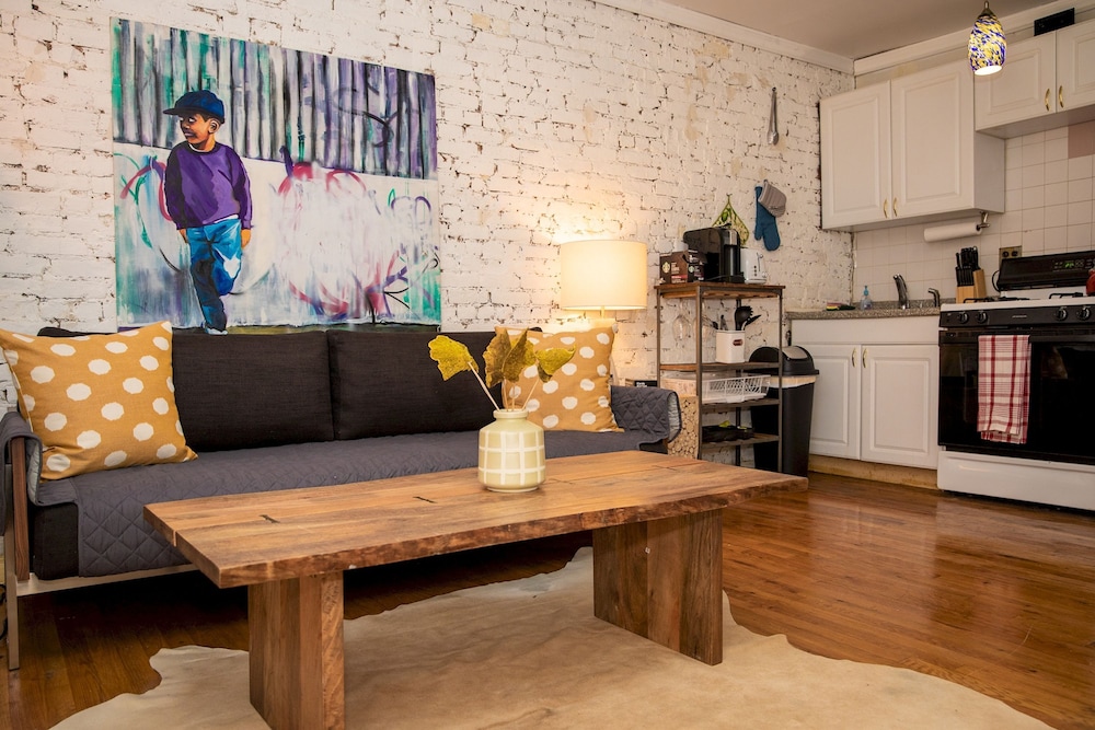 Apartment photo 1