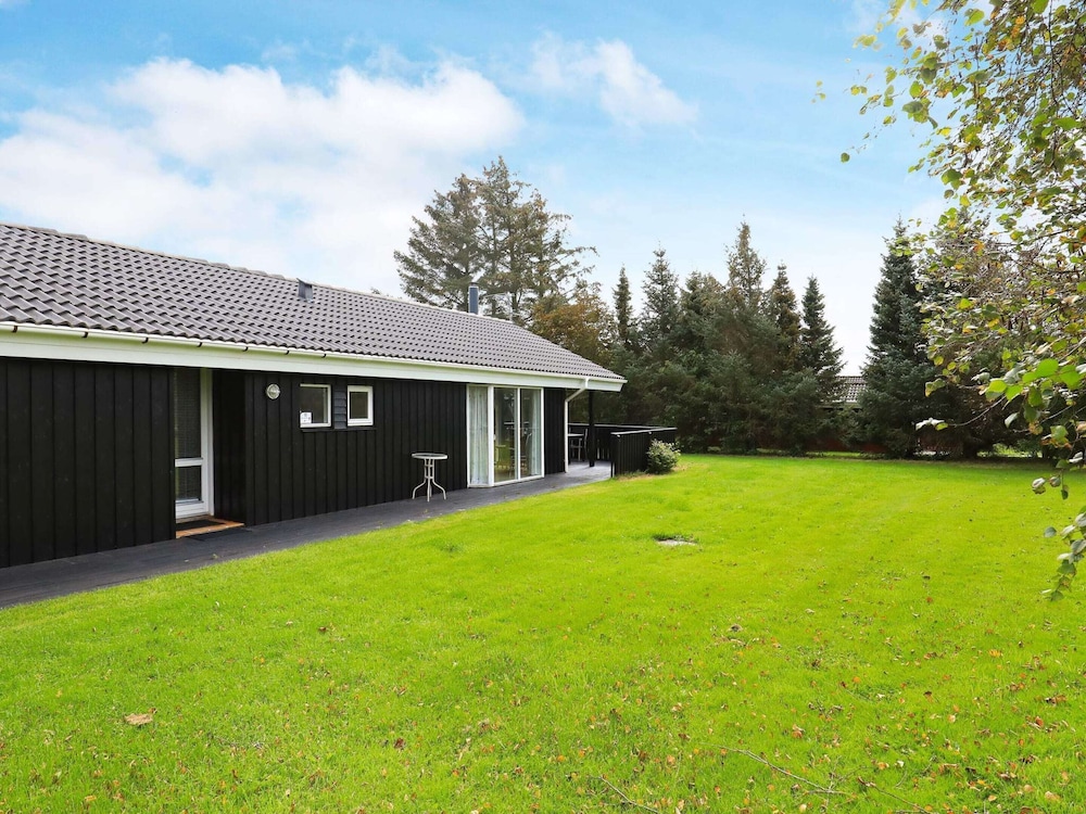 House photo 2