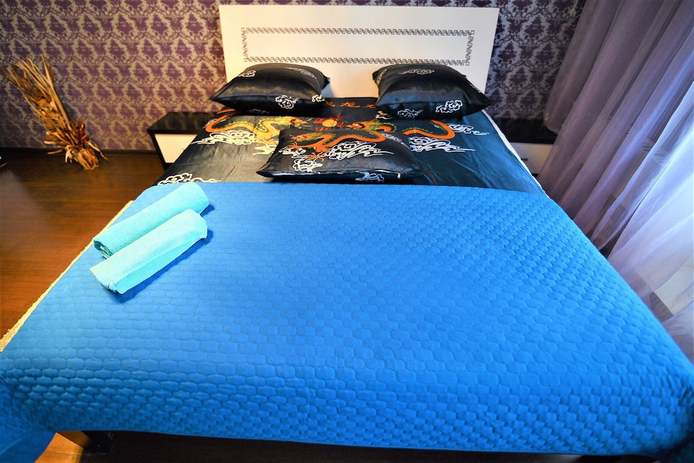 Apartment (A-136) photo 2