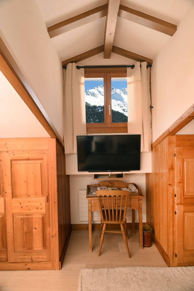Double Room, 1 Double Bed (Charme - North view) photo 2