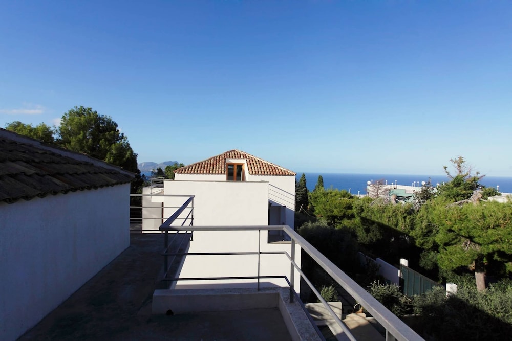 Hele Moderne Villa Med Pool Og Tæt På Havet, Billede 17