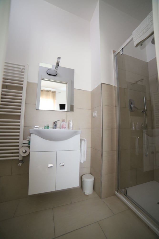 Panoramic Double or Twin Room photo 3
