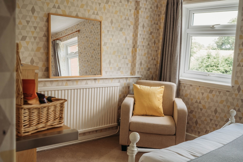 Single Room photo 2