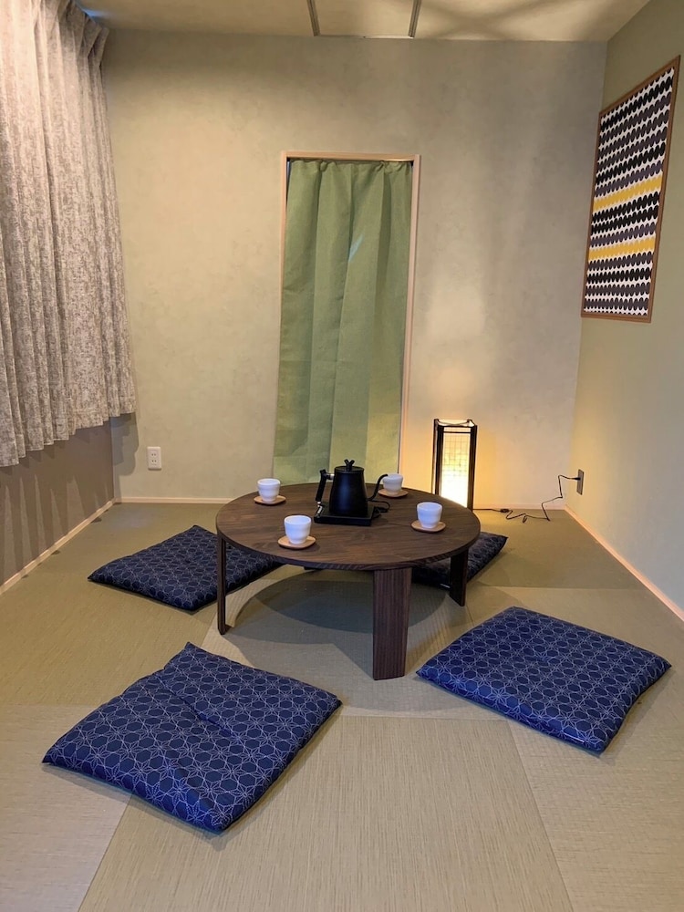 Basic Quadruple Room photo 1