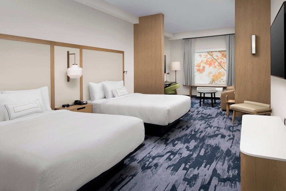 Suite, Multiple Beds photo 2