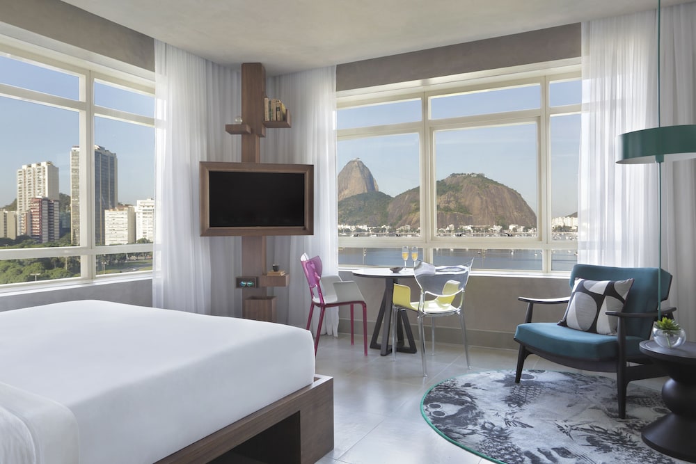 Deluxe Vista Frente - 1 Cama King