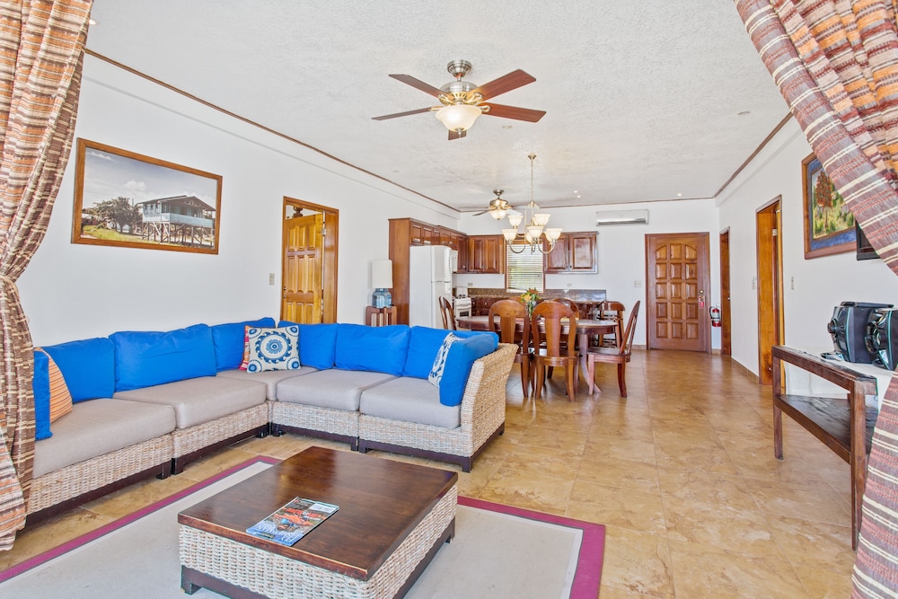 Villa, 3 Bedrooms, Kitchen, Beach View