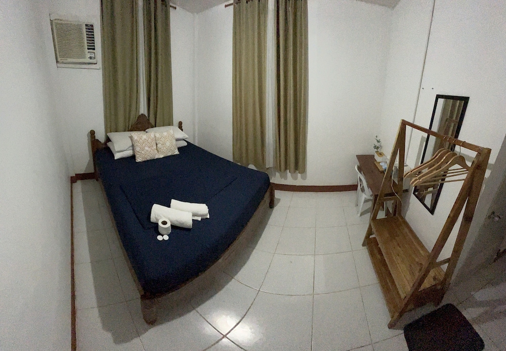Basic Single Room photo 1