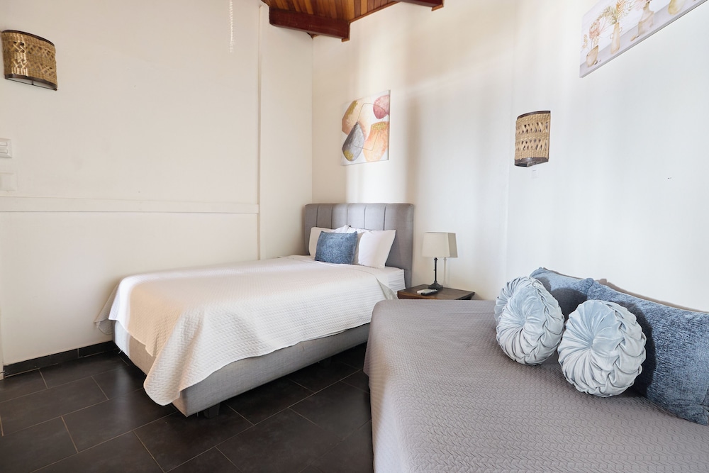 Quarto Triplo Standard