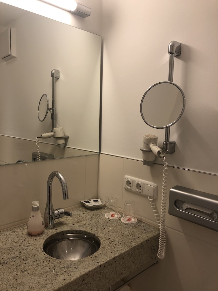 Standard Double Room Single Use, Balcony (Mediterranean Style) photo 2
