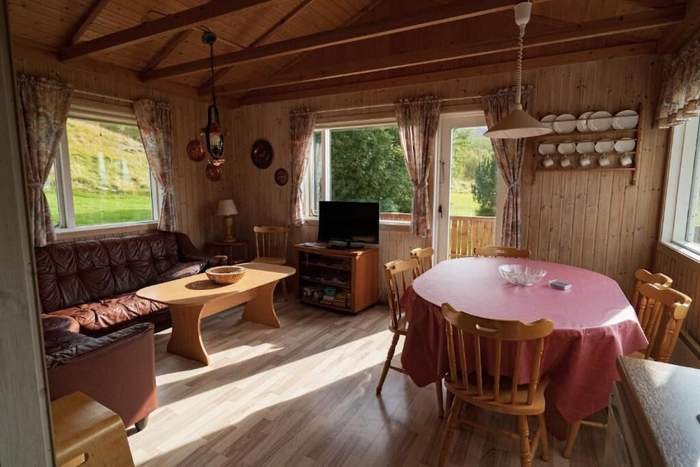 Cottage, 2 Bedrooms photo 2