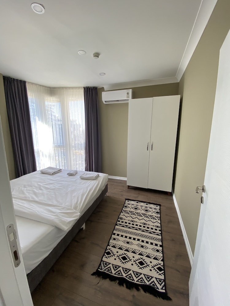 Family Condo, 2 Bedrooms, Smoking