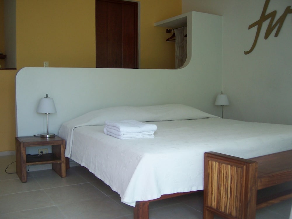 Studio Suite, 1 King Bed photo 2