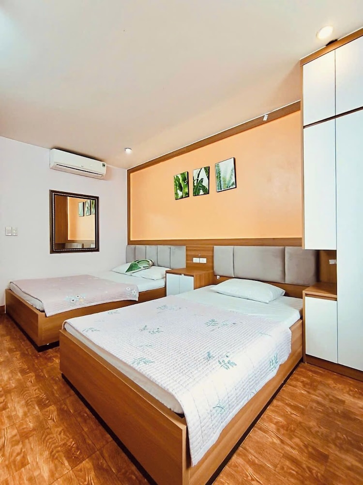 Basic Triple Room