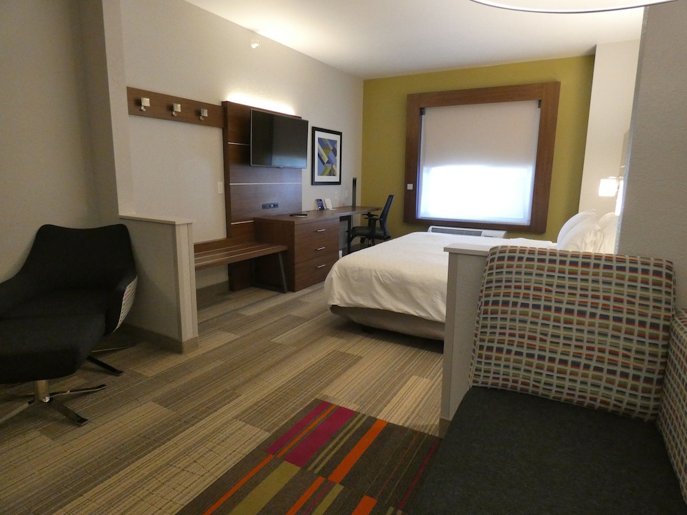 Suite, 1 King Bed