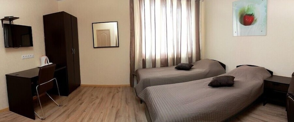 Standard Twin Room photo 2