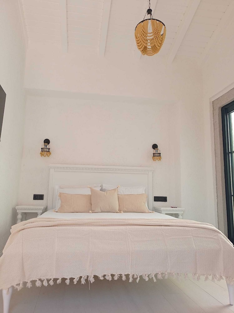 Luxury Room, Jetted Tub