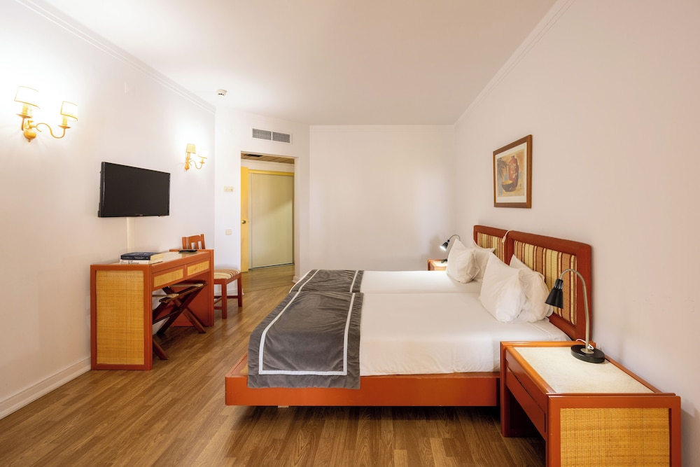 Standard Apartment, 2 Twin Beds photo 2