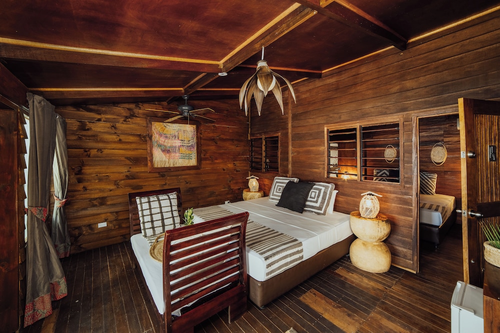Panoramic Cabin, Private Bathroom, Sea View photo 2
