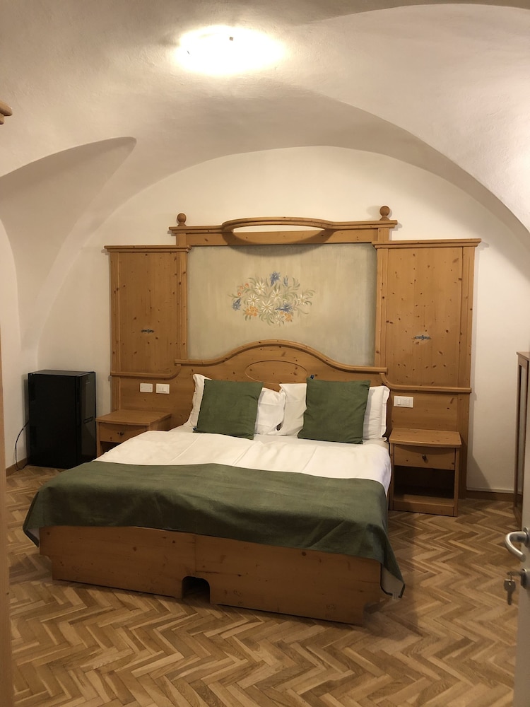 Superior Quadruple Room photo 2