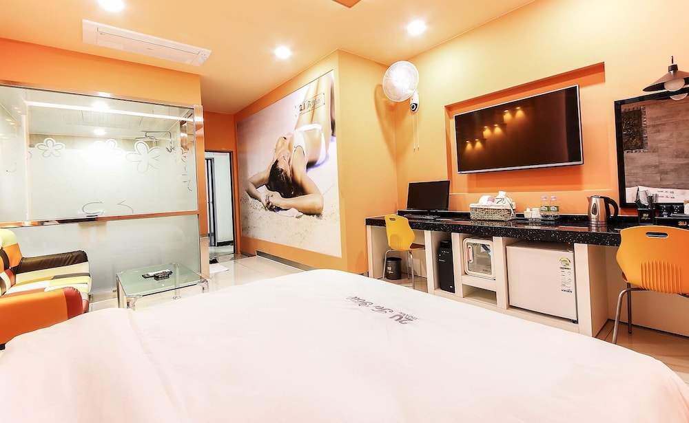 Business Room photo 1