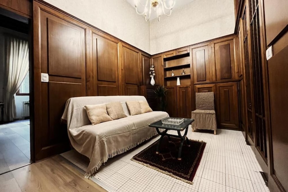 Family Studio Suite
