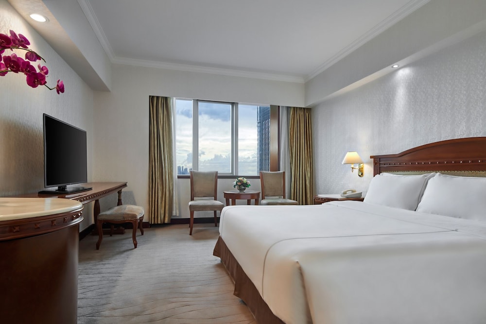 Standard King Room - Photo 2