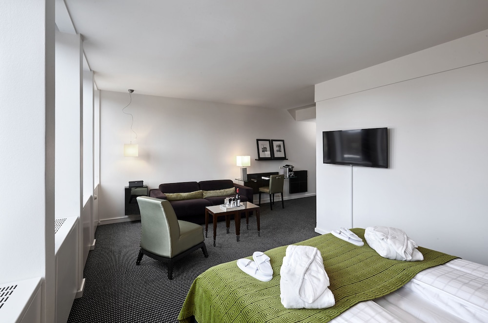 Connecting Room (up to 6 people) - Photo 8