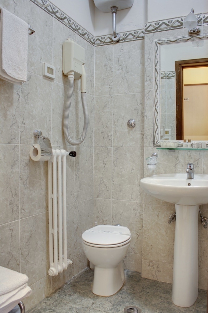 Double Room Single Use photo 2