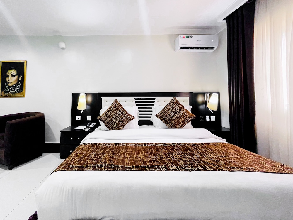 Executive Room - Photo 2