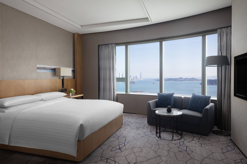 Executive Suite, 1 Bedroom - Photo 3
