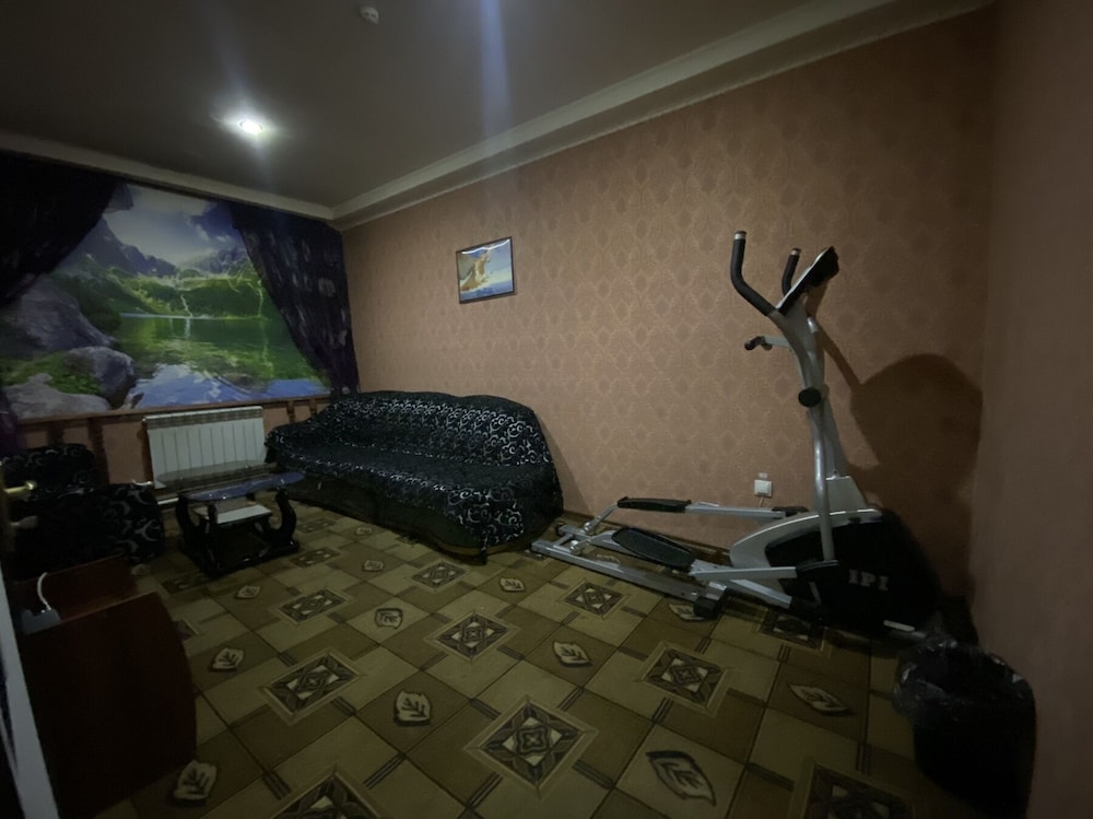 Family Room photo 2