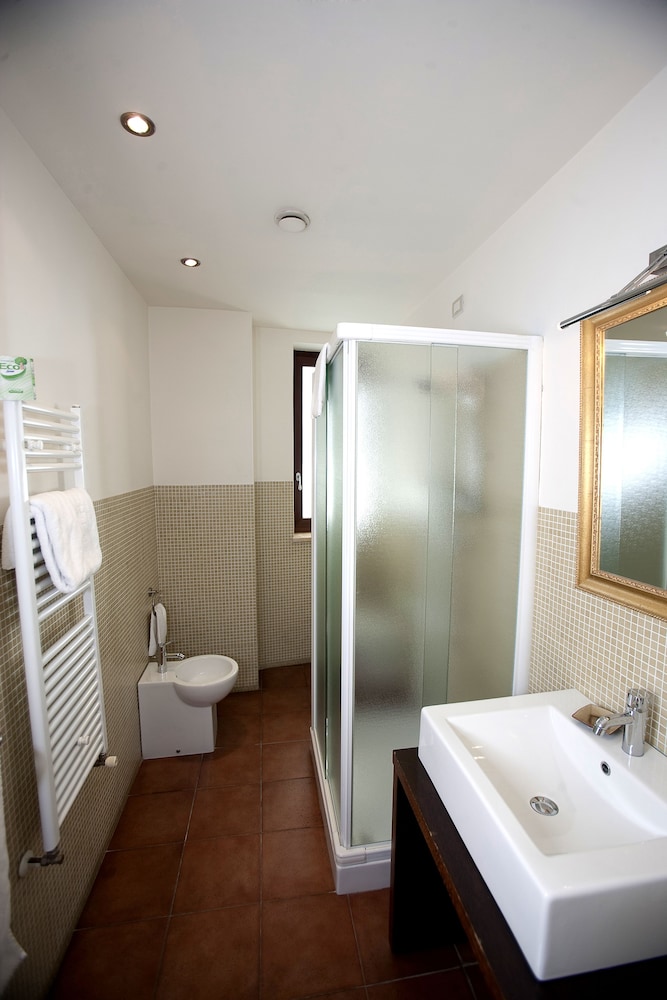Junior Suite - Photo 17